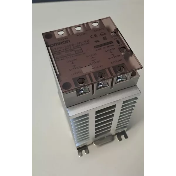 OMRON  G3PB-525B-3N-VD