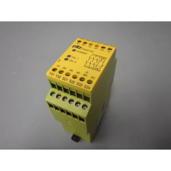 PILZ 774318