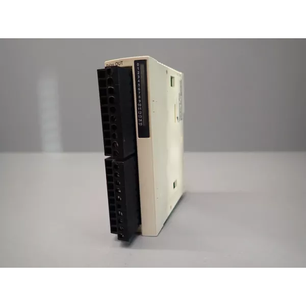 SCHNEIDER  TWDDRA16RT