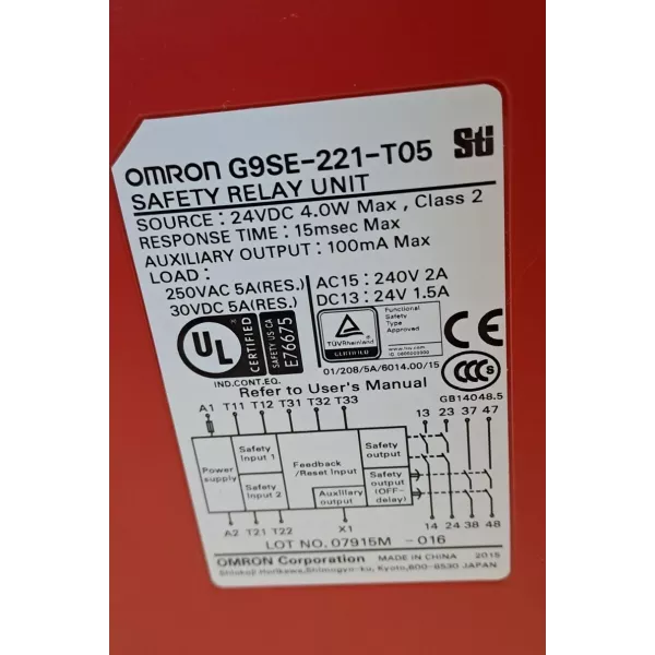 OMRON  G9SE221T05
