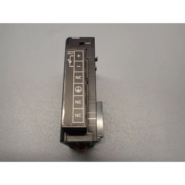 OMRON  CJ1W-PD022