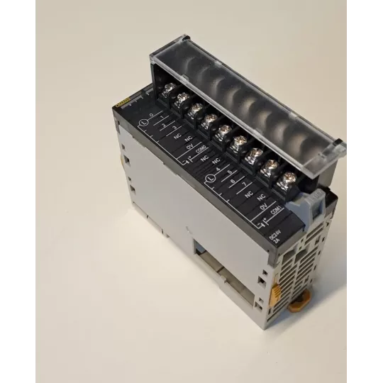 OMRON  CJ1W-OD202