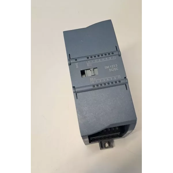 SIEMENS 6ES7223-1BH30-0XB0