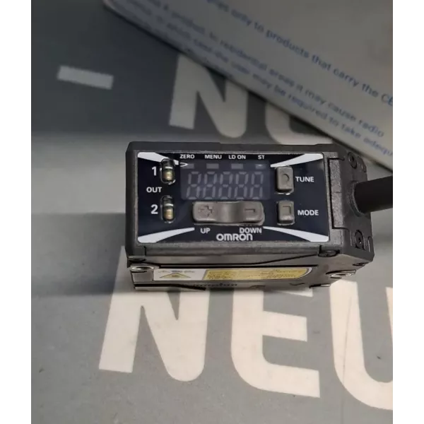 OMRON  ZX1-LD100A81