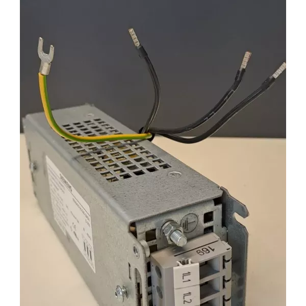 SIEMENS 6SE6400-3CC00-2AD3