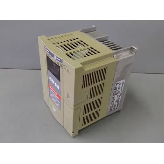 TÉLÉMÉCANIQUE  ATV18U18N4