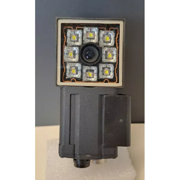OMRON  FQ2-S25100N