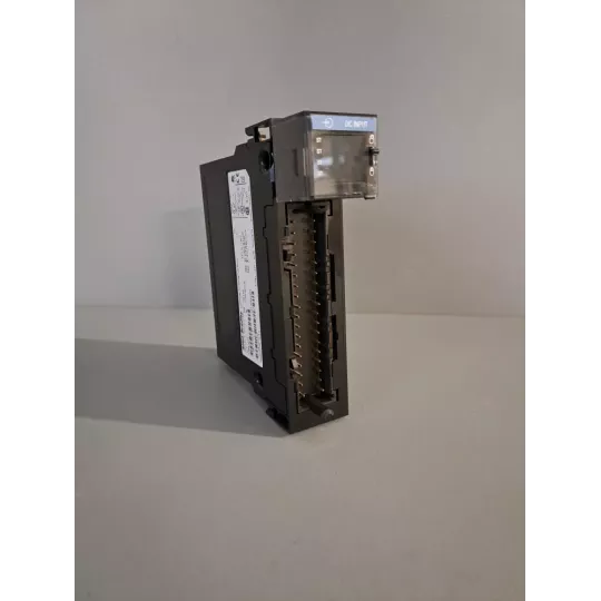 ALLEN BRADLEY  1756-IB32