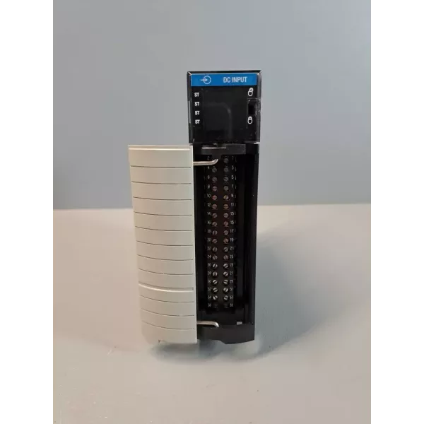 ALLEN BRADLEY  1756-IB32