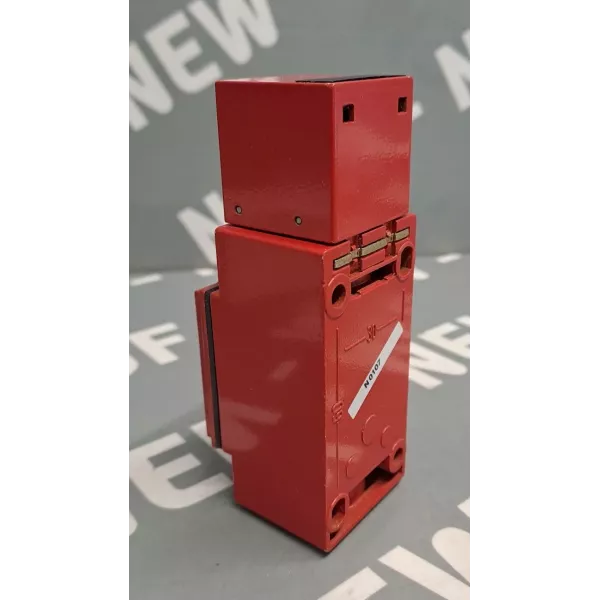 TÉLÉMÉCANIQUE  XCSA801