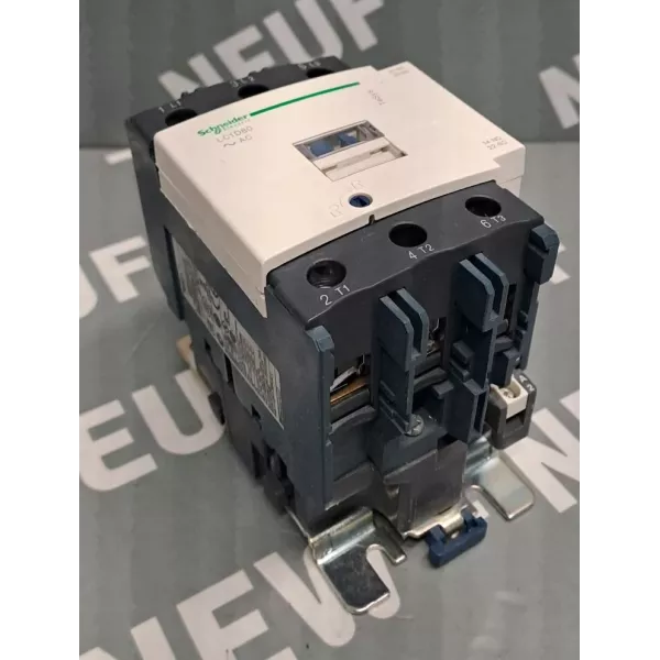 SCHNEIDER  LC1D80B7