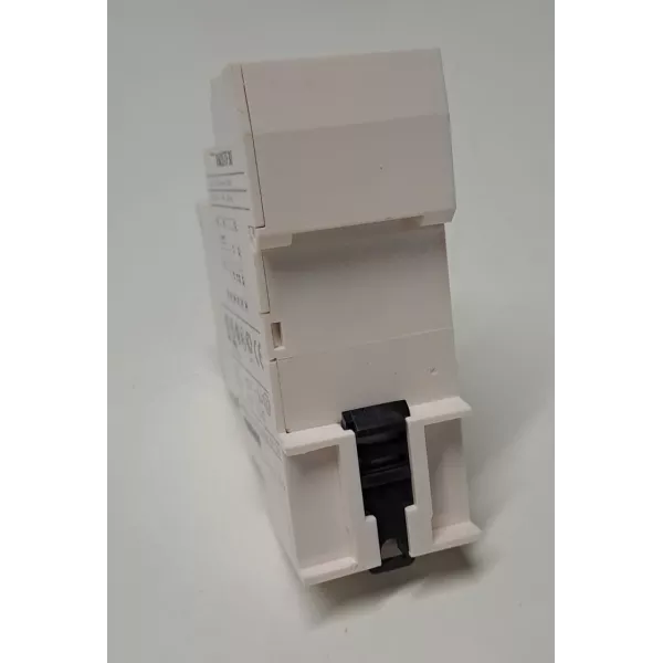 TÉLÉMÉCANIQUE  RM35TF30