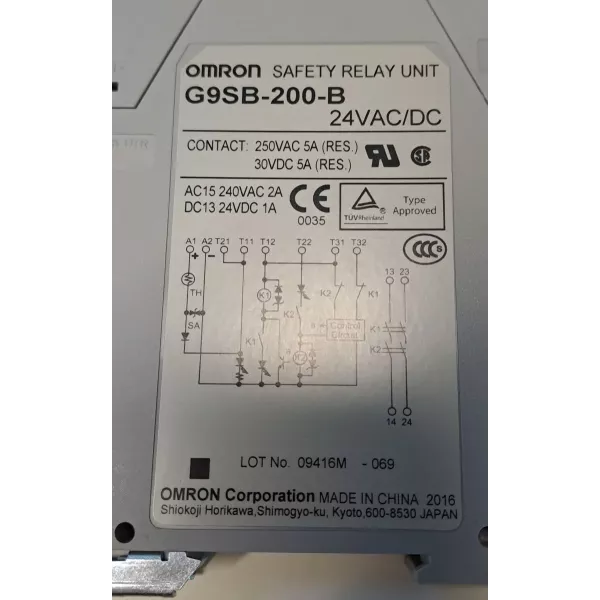 OMRON  G9SB200B