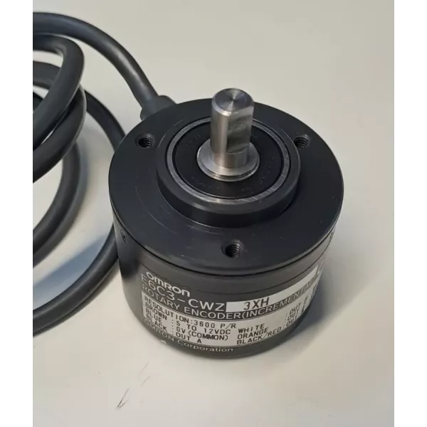 OMRON  E6C3-CWZ3XH