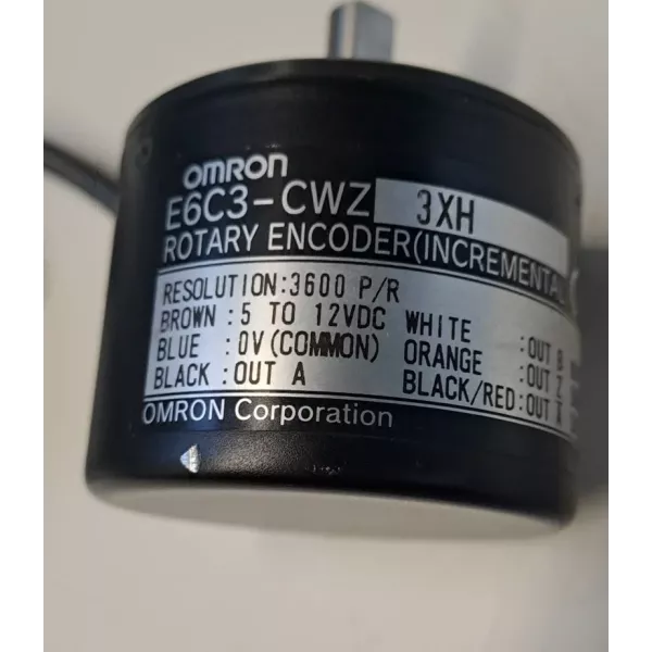 OMRON  E6C3-CWZ3XH