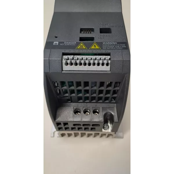 SIEMENS 6SL3211-0AB11-2UA1