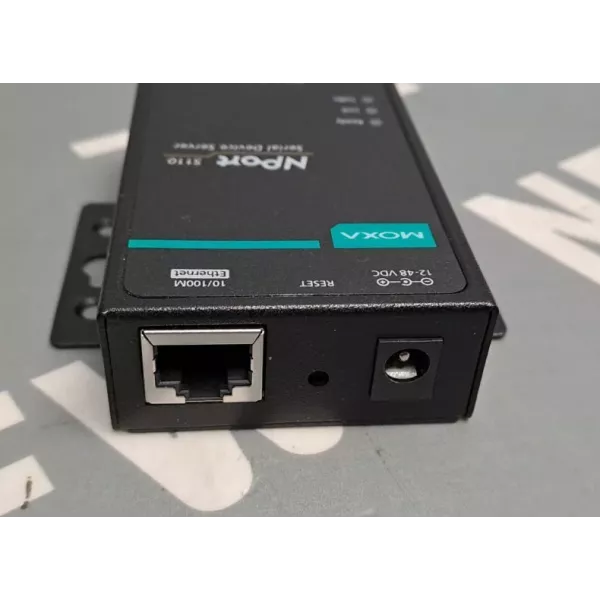 MOXA NPort5110