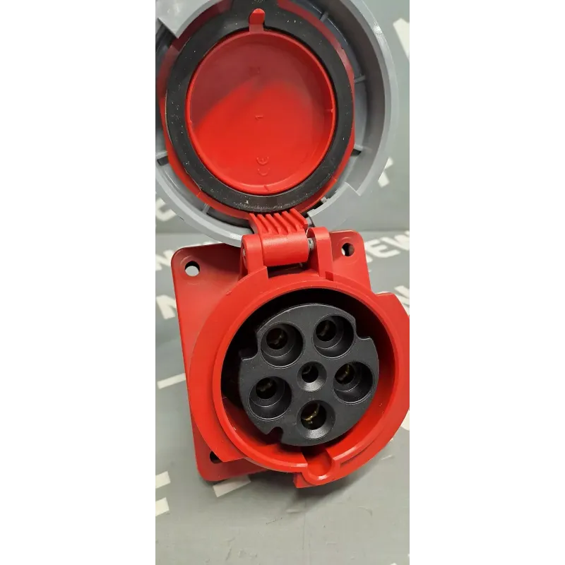 IDE 3857