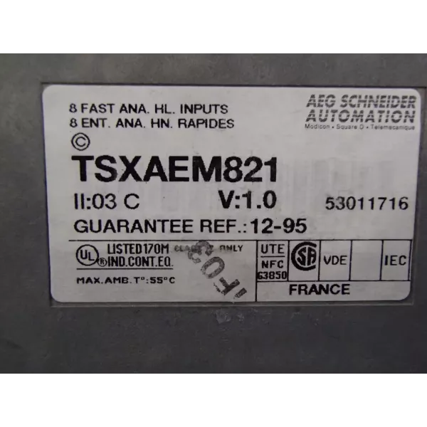 TÉLÉMÉCANIQUE  TSXAEM821