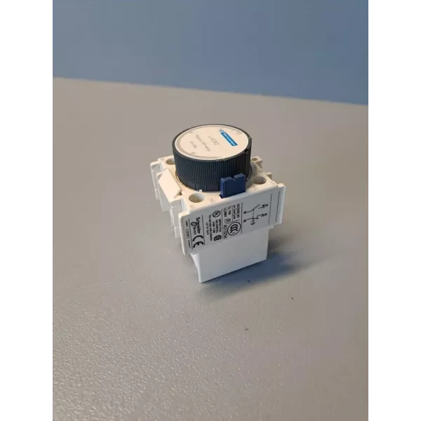 TÉLÉMÉCANIQUE  LADR2