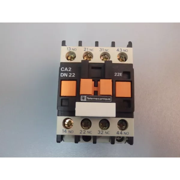 TÉLÉMÉCANIQUE  CA2DN22