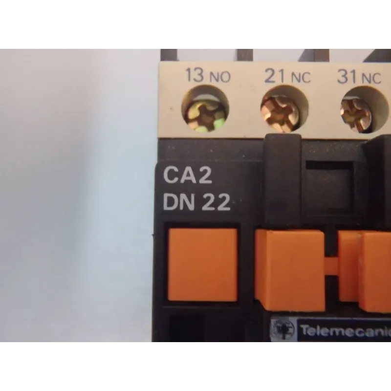 TÉLÉMÉCANIQUE CA2DN22 - REI Industry