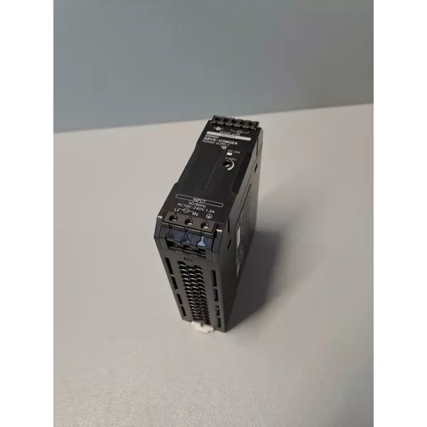 OMRON  S8VKC06024