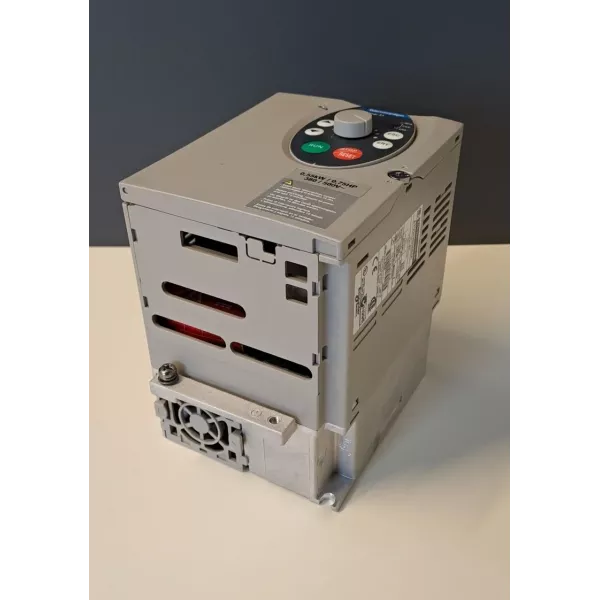 TÉLÉMATIQUE ATV31H055N4A