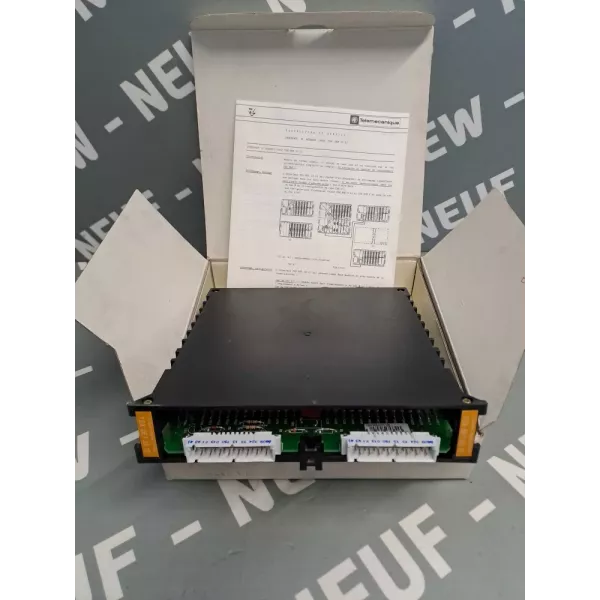 TÉLÉMÉCANIQUE  TSXDET3212