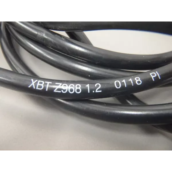 TÉLÉMÉCANIQUE  XBT-Z9681.2