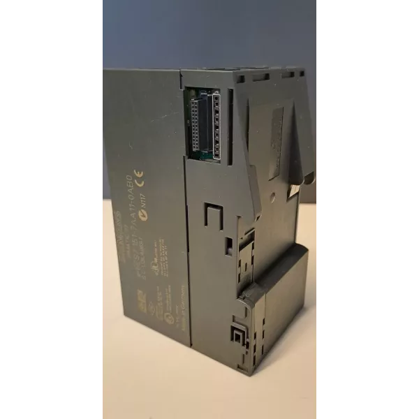 SIEMENS 6ES7151-7AA11-0AB0