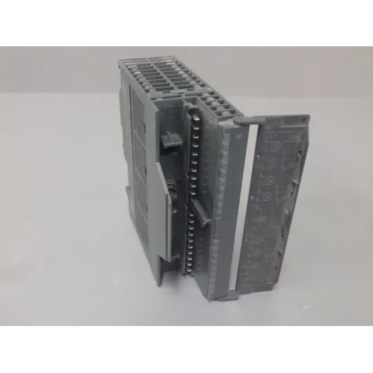 SIEMENS 6ES7331-7KF01-0AB0