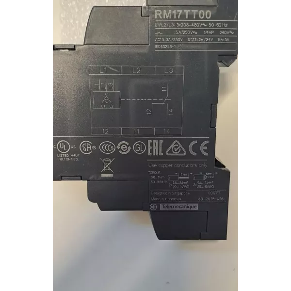 TÉLÉMÉCANIQUE  RM17TT00