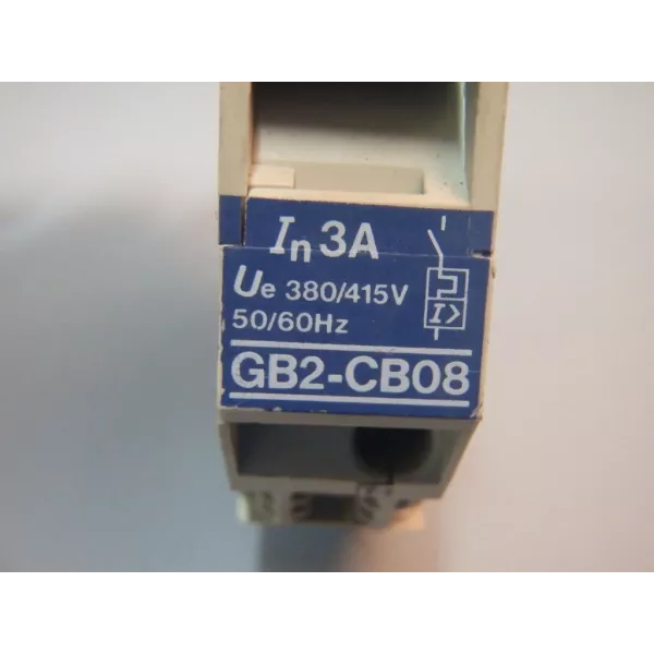 TÉLÉMÉCANIQUE  GB2-CB08