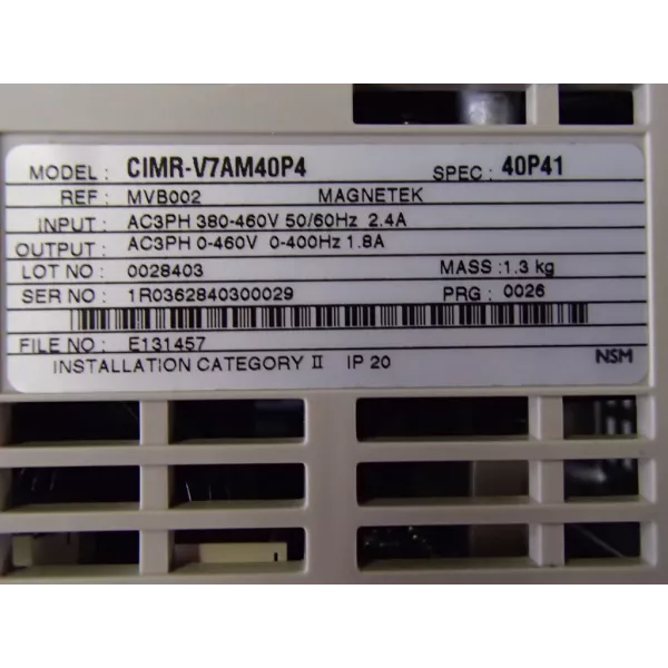 YASKAWA  CIMR-V7AM40P4