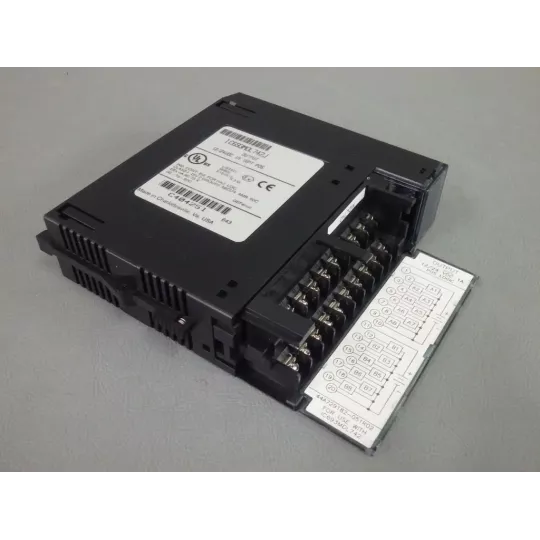 GE FANUC  IC693MDL742