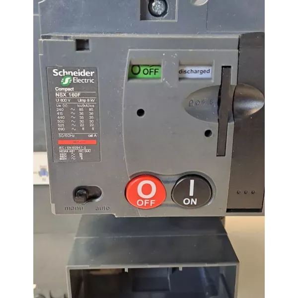 SCHNEIDER  LV430408 + COMPACT VIGI MH