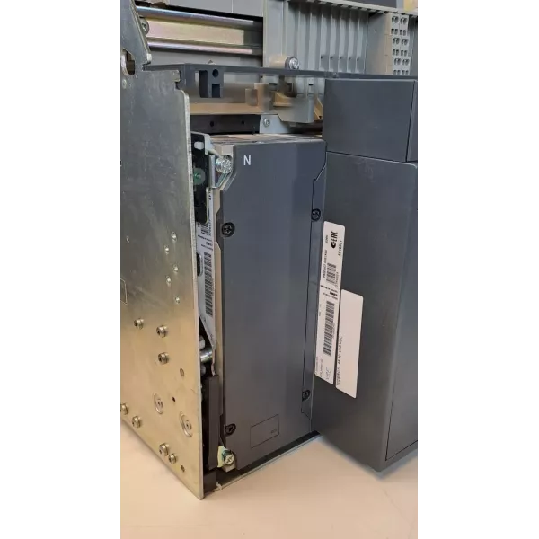 SCHNEIDER  NS1000NA