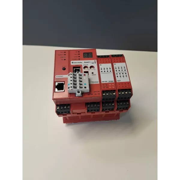 ALLEN BRADLEY  1752-L24BBBE
