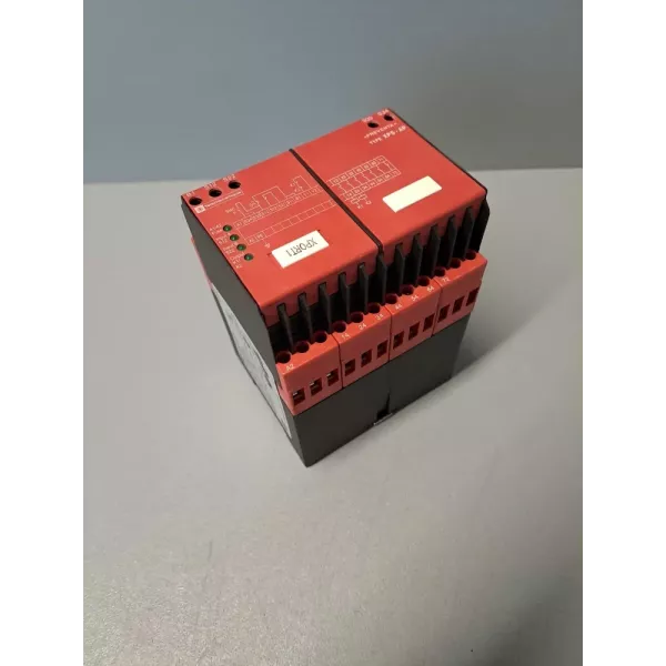 TÉLÉMÉCANIQUE  XPSAP5140