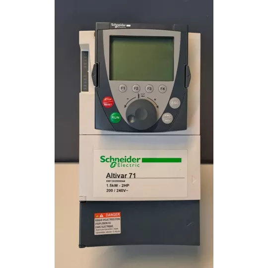 SCHNEIDER  ATV71HU15M3383