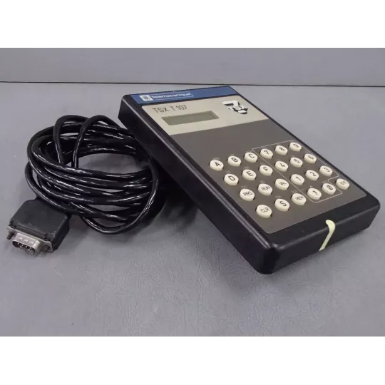 TÉLÉMÉCANIQUE  TSXT1070