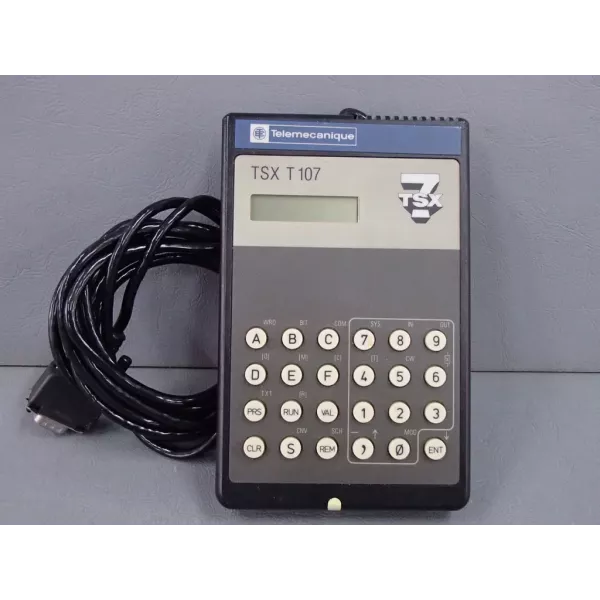 TÉLÉMÉCANIQUE  TSXT1070
