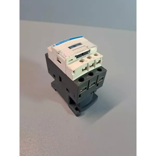TÉLÉMÉCANIQUE  LC1D09