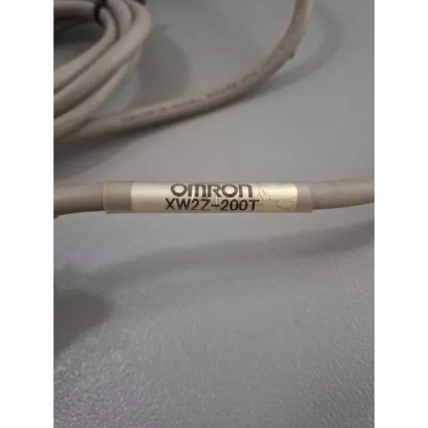 OMRON  XW2Z200T