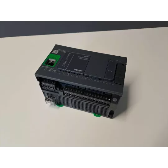 SCHNEIDER  TM241CEC24T