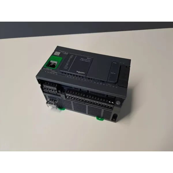 SCHNEIDER  TM241CEC24T