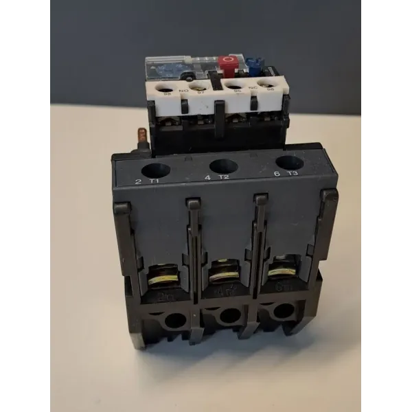 TÉLÉMÉCANIQUE  LRD3353