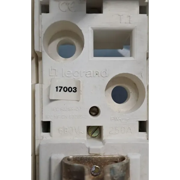 LEGRAND  17003