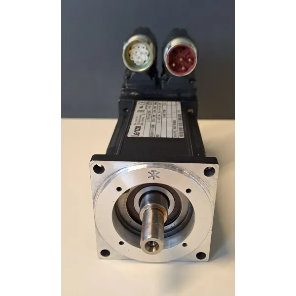 LENZE  MCS06F41-RS0B0